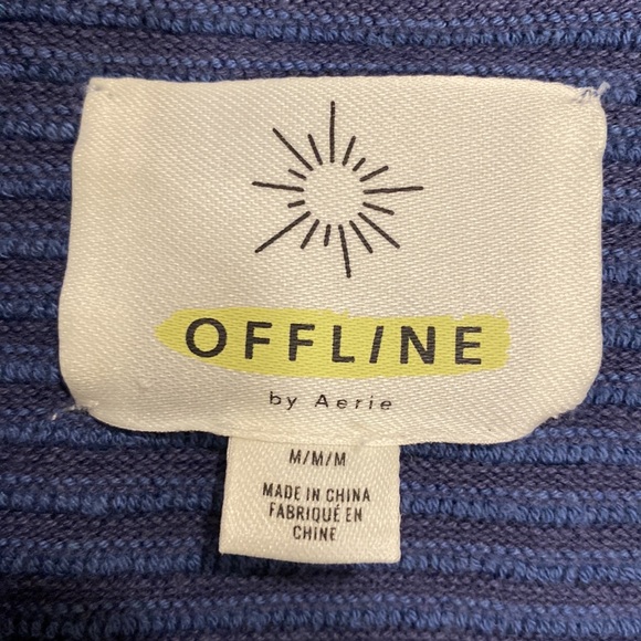 AE Quarter Zip Sweater - Picture 7 of 8